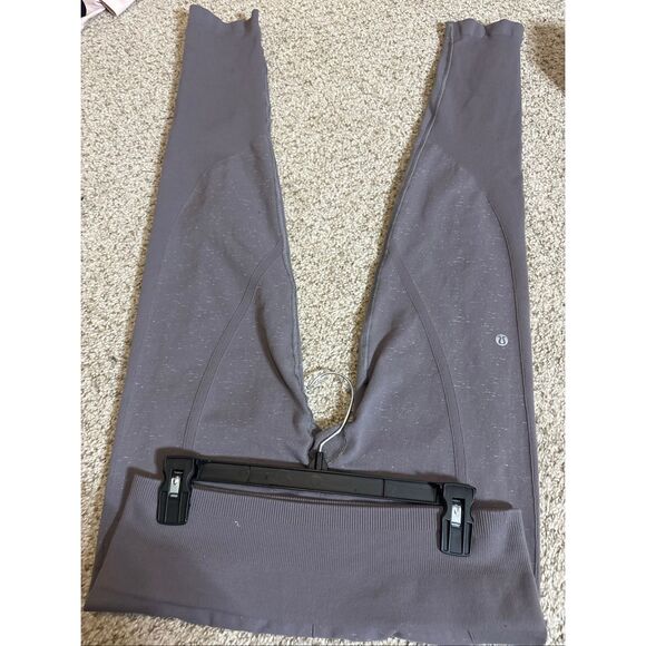 Lululemon Gray Seamless Leggings - Picture 4 of 4